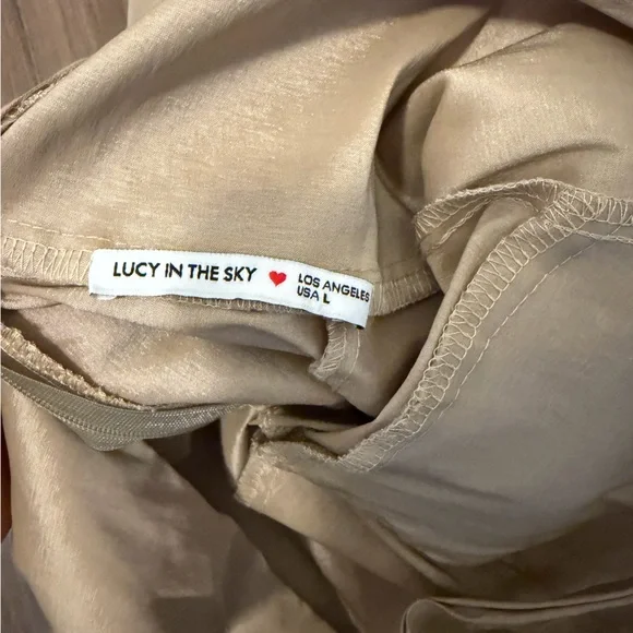 Lucy in the Sky Dress 
Size Large. - Picture 3 of 3